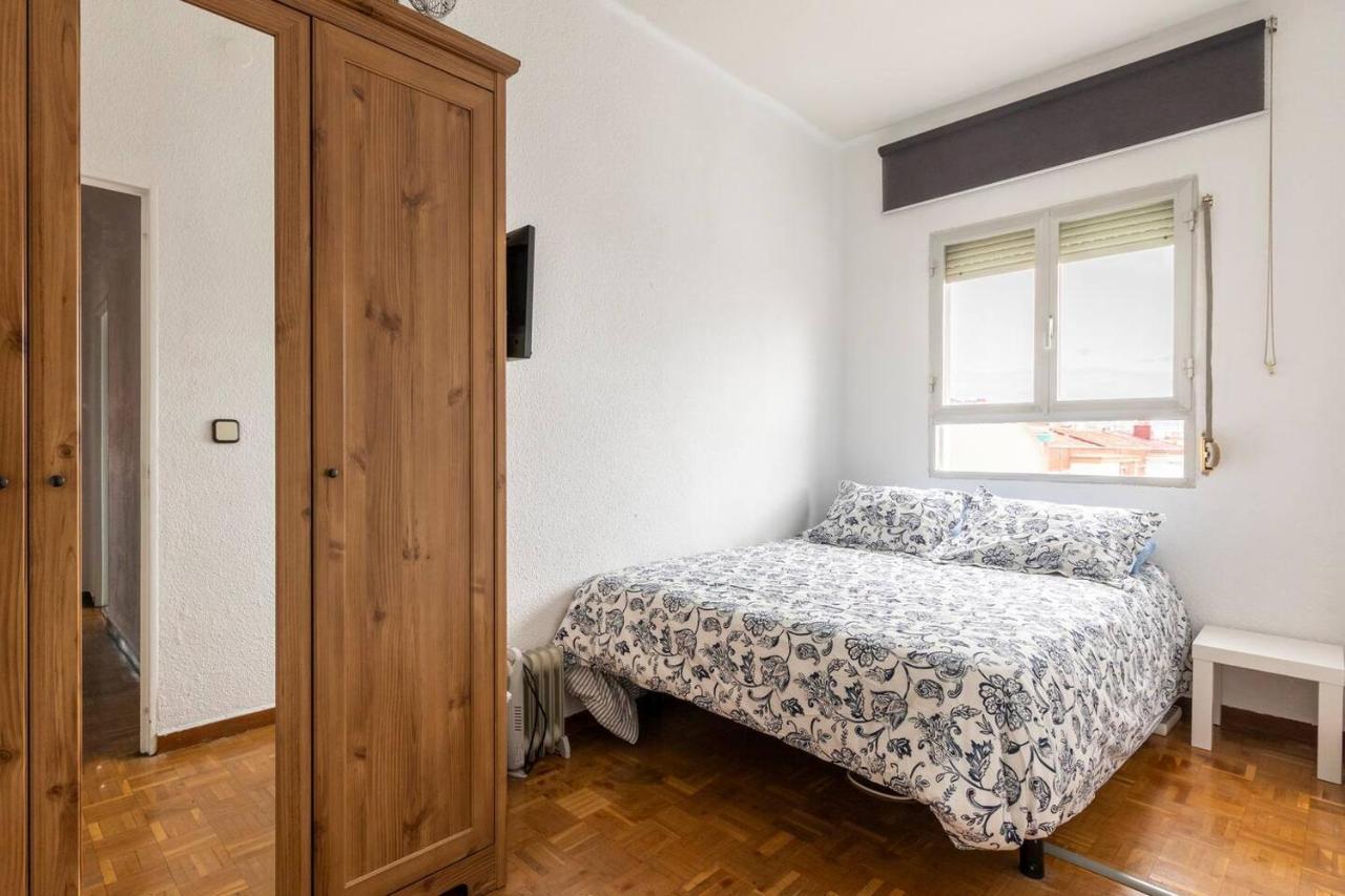 Linda Estancia Entre El Centro Y El Aeropuerto Homestay