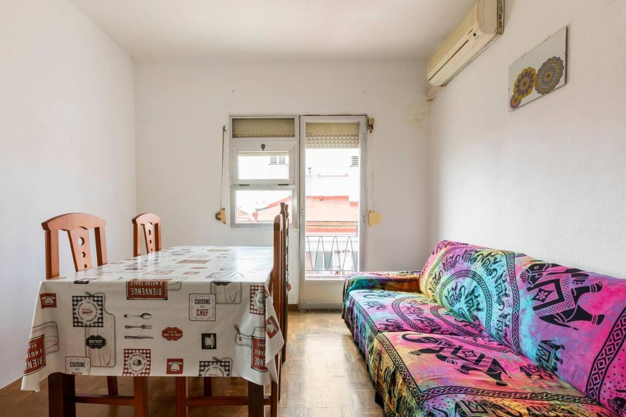 Linda Estancia Entre El Centro Y El Aeropuerto Homestay *